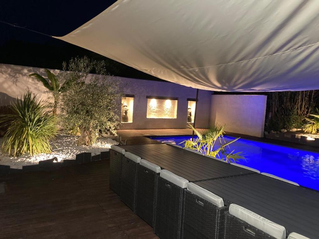 Magnifique Villa Avec Piscine Chauffee Et Jacuzzi Anche  Экстерьер фото